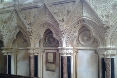 230.Interior de la capilla de la Abadía de Kylemore